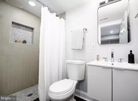 3025 E Baltimore St, Baltimore, MD 21224 photo 32