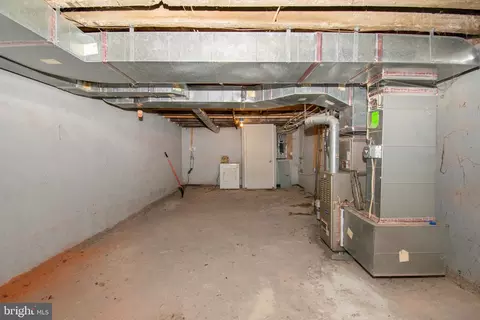 2101 E Federal St, Baltimore, MD 21213 photo 13