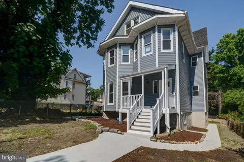 2125 Denison St, Baltimore, MD 21216
