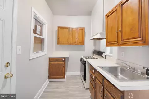 437 S Pulaski St, Baltimore, MD 21223