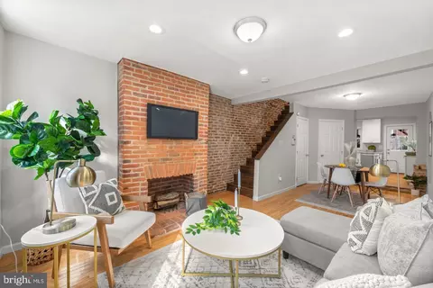 46 Poultney St, Baltimore, MD 21230
