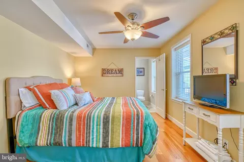 308 S Exeter St, Baltimore, MD 21202 photo 26