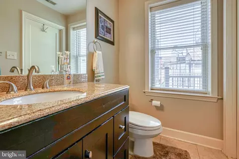 308 S Exeter St, Baltimore, MD 21202 photo 30