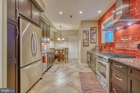 308 S Exeter St, Baltimore, MD 21202 photo 9