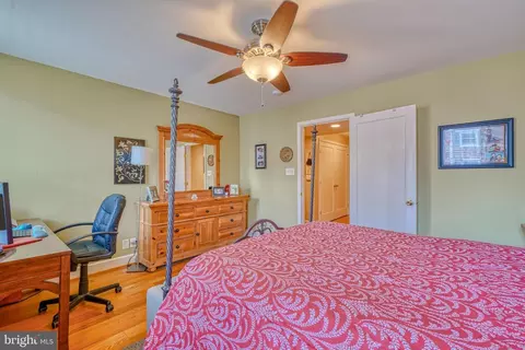 308 S Exeter St, Baltimore, MD 21202 photo 21