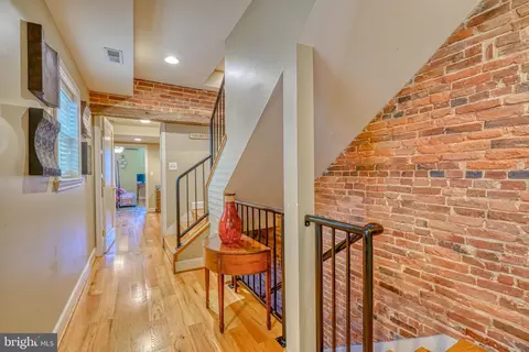 308 S Exeter St, Baltimore, MD 21202 photo 17