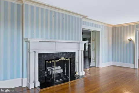 211 Wendover Rd, Baltimore, MD 21218 photo 14