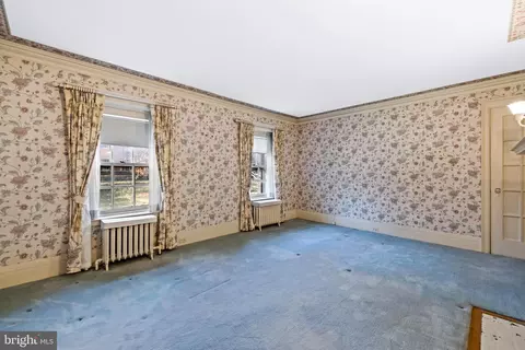 211 Wendover Rd, Baltimore, MD 21218 photo 41