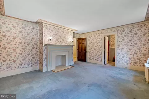 211 Wendover Rd, Baltimore, MD 21218 photo 42