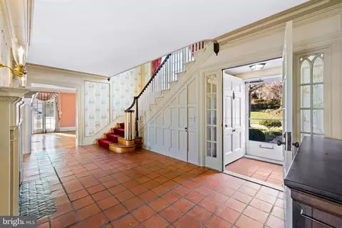 211 Wendover Rd, Baltimore, MD 21218 photo 9