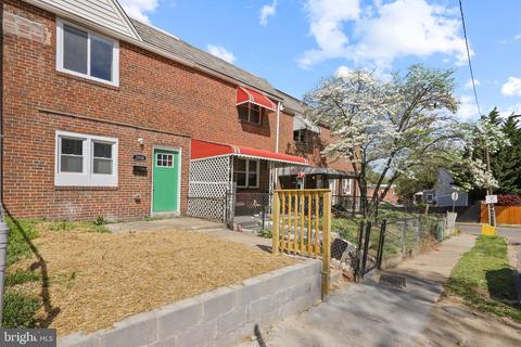 3906 8th St, Brooklyn, MD 21225