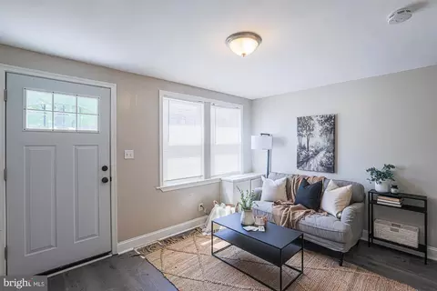 2715 Bookert Dr, Baltimore Highlands, MD 21225