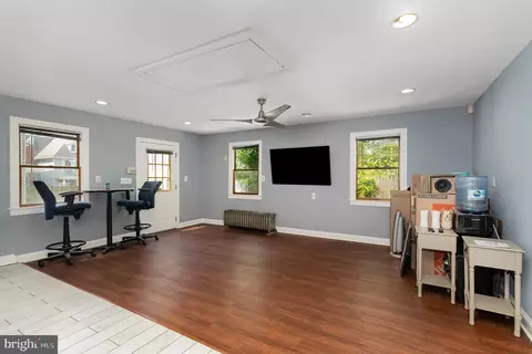 512 E 41st St, Baltimore, MD 21218 photo 14