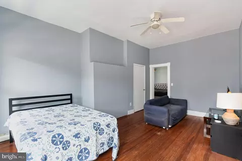 512 E 41st St, Baltimore, MD 21218 photo 5
