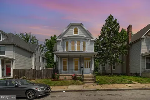 512 E 41st St, Baltimore, MD 21218