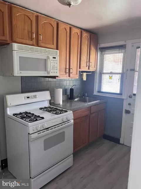 3913 Elmora Ave, Baltimore, MD 21213 photo 3