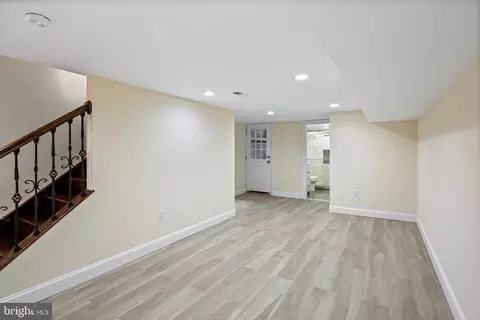 3321 E Baltimore St, Baltimore, MD 21224 photo 15