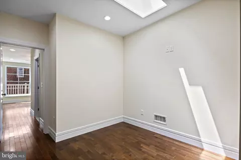 3321 E Baltimore St, Baltimore, MD 21224 photo 22