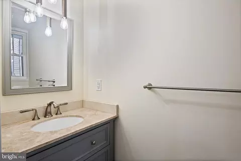 3321 E Baltimore St, Baltimore, MD 21224 photo 11