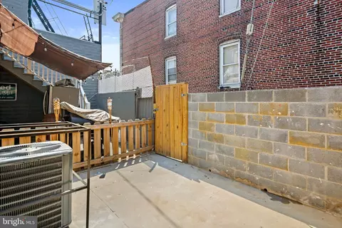 3321 E Baltimore St, Baltimore, MD 21224 photo 32