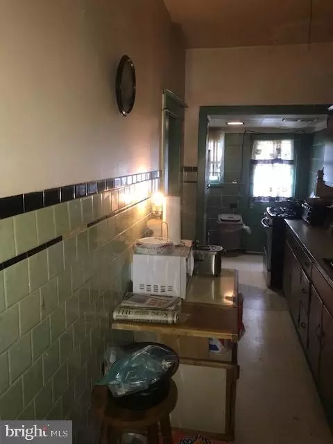 2829 Sunset Dr, Baltimore, MD 21223 photo 9