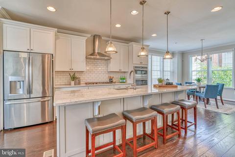 1200 Berry St, Baltimore, MD 21211