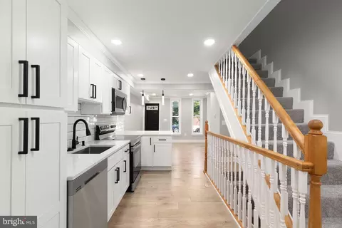 1237 W Cross St, Baltimore, MD 21230