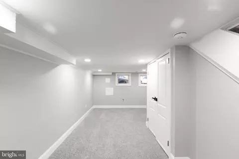 1237 W Cross St, Baltimore, MD 21230 photo 16