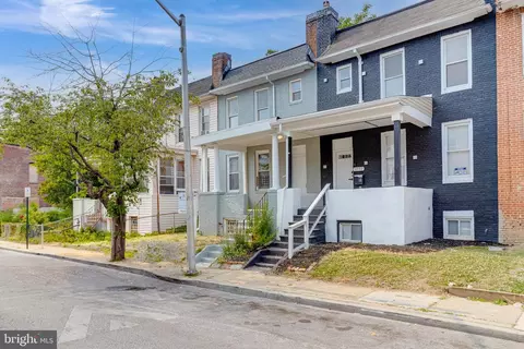 2934 Ellicott Dr, Baltimore, MD 21216