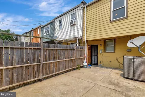 2419 E Fayette St, Baltimore, MD 21224 photo 21