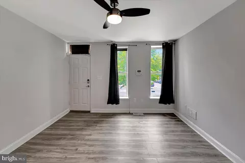 2419 E Fayette St, Baltimore, MD 21224 photo 4
