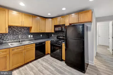 2419 E Fayette St, Baltimore, MD 21224 photo 7
