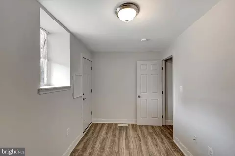 2419 E Fayette St, Baltimore, MD 21224 photo 11