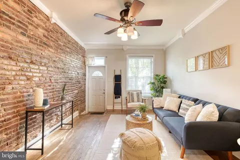 147 N Curley St, Baltimore, MD 21224