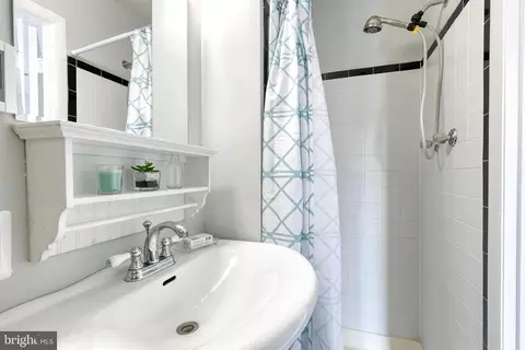 2002 E Lombard St, Baltimore, MD 21231 photo 36