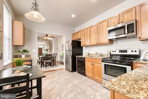 2002 E Lombard St, Baltimore, MD 21231 photo 18