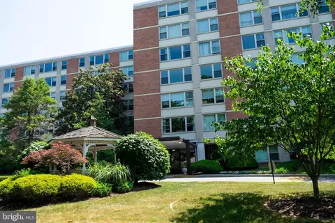 4401 Roland Ave #601, Baltimore, MD 21210
