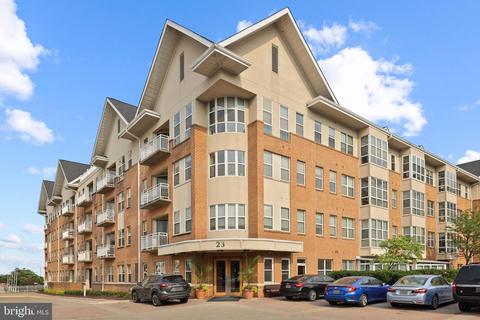 23 Pierside Dr #223, Baltimore, MD 21230
