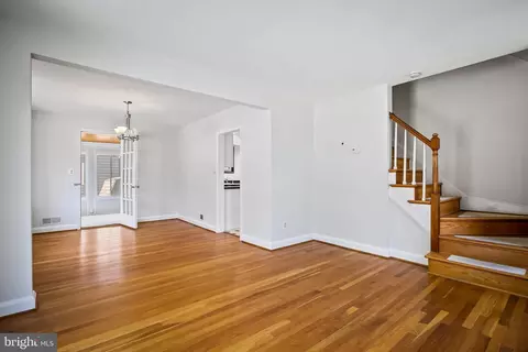 5016 Pilgrim Rd, Baltimore, MD 21214 photo 6