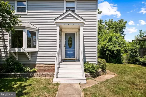 5016 Pilgrim Rd, Baltimore, MD 21214 photo 2