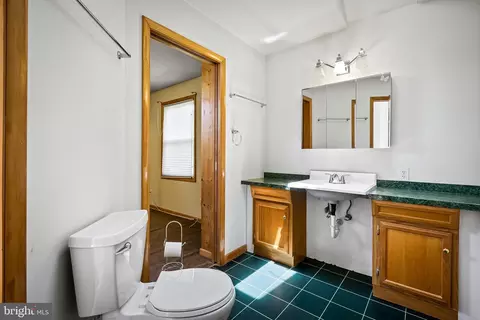 5016 Pilgrim Rd, Baltimore, MD 21214 photo 19