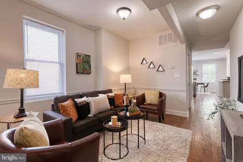 1501 E Baltimore St, Baltimore, MD 21231 photo 4