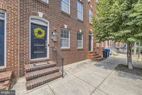 24 E Fort Ave E, Baltimore, MD 21230 photo 2