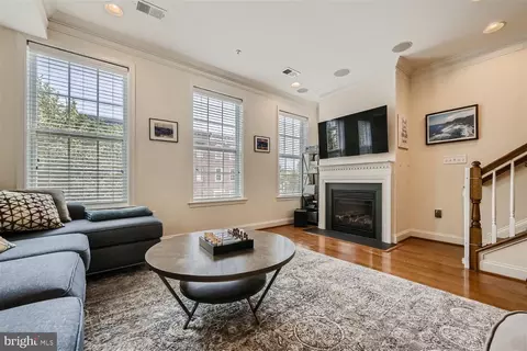 24 E Fort Ave E, Baltimore, MD 21230 photo 13