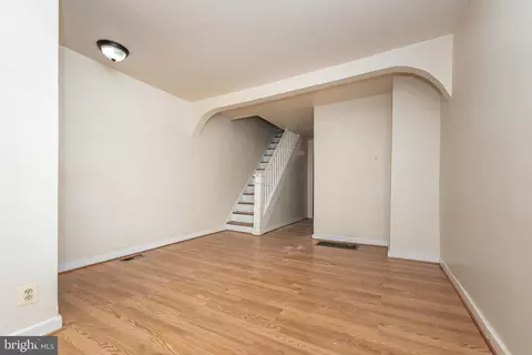 32 N Decker Ave, Baltimore, MD 21224
