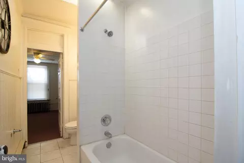 2621 E Chase St, Baltimore, MD 21213 photo 25