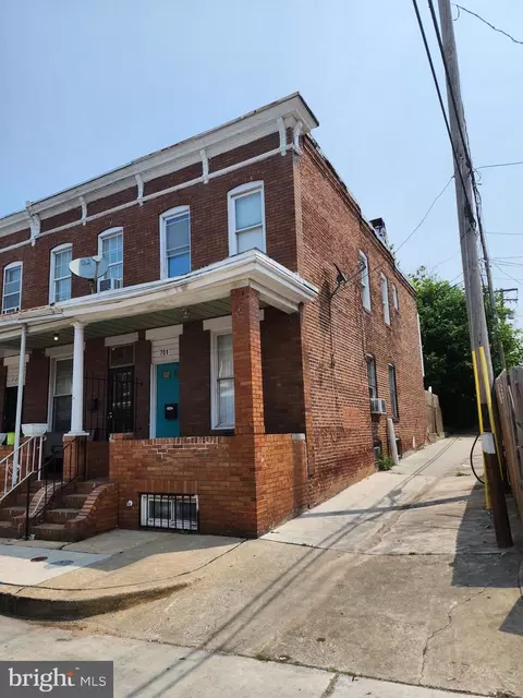 701 N Curley St, Baltimore, MD 21205