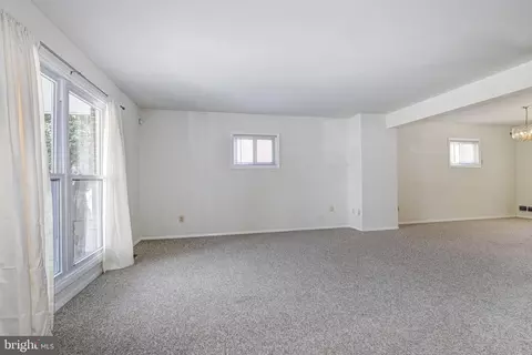1123 Hollen Rd, Baltimore, MD 21239 photo 15