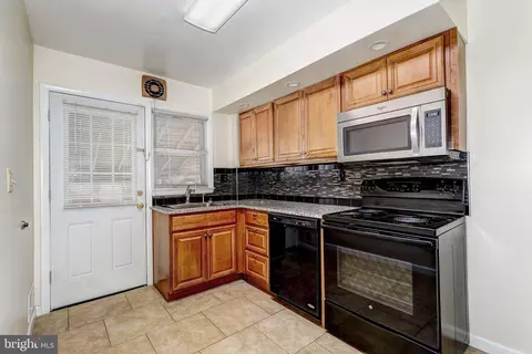 1123 Hollen Rd, Baltimore, MD 21239 photo 19