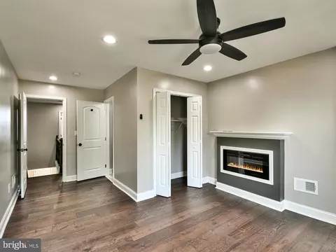 2608 E Oliver St, Baltimore, MD 21213 photo 22